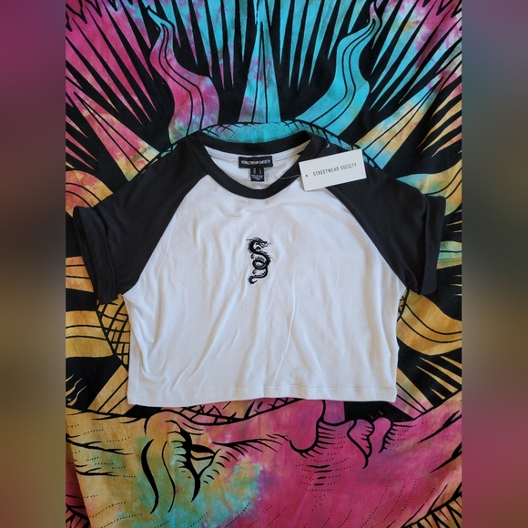 Stylish Streetwear Society Crop Top - Picture 2 of 6